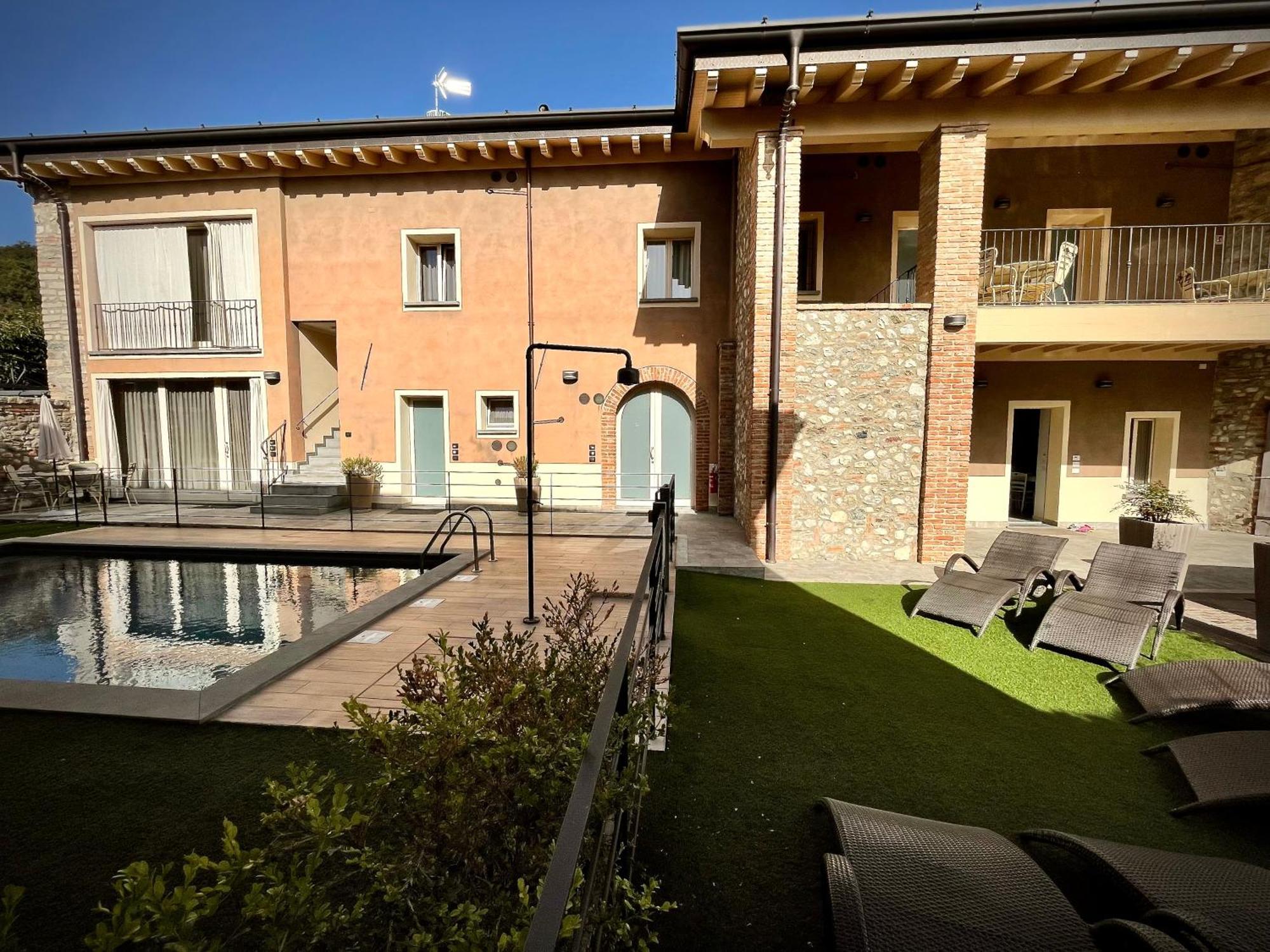 Villa Fontanelle Gardapartments Polpenazze del Garda Exteriér fotografie