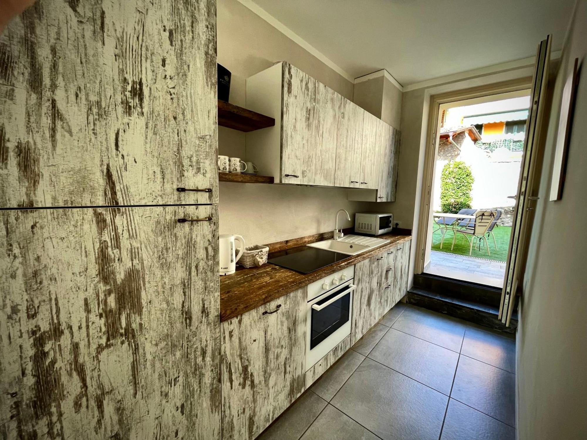 Villa Fontanelle Gardapartments Polpenazze del Garda Exteriér fotografie